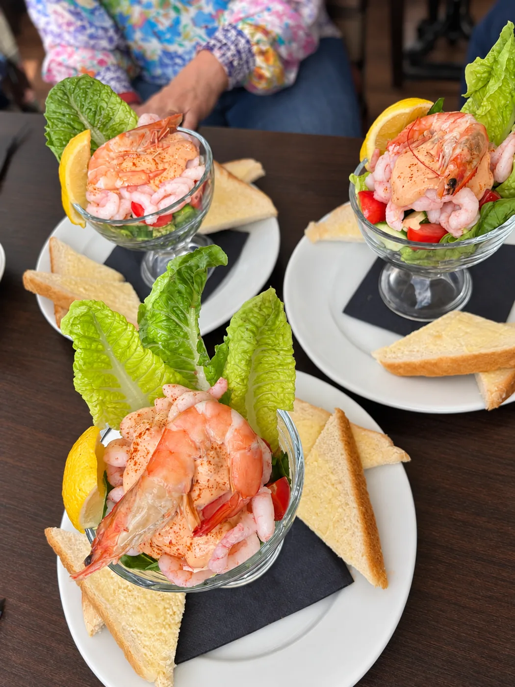 Classic prawn cocktails with king prawns and toast